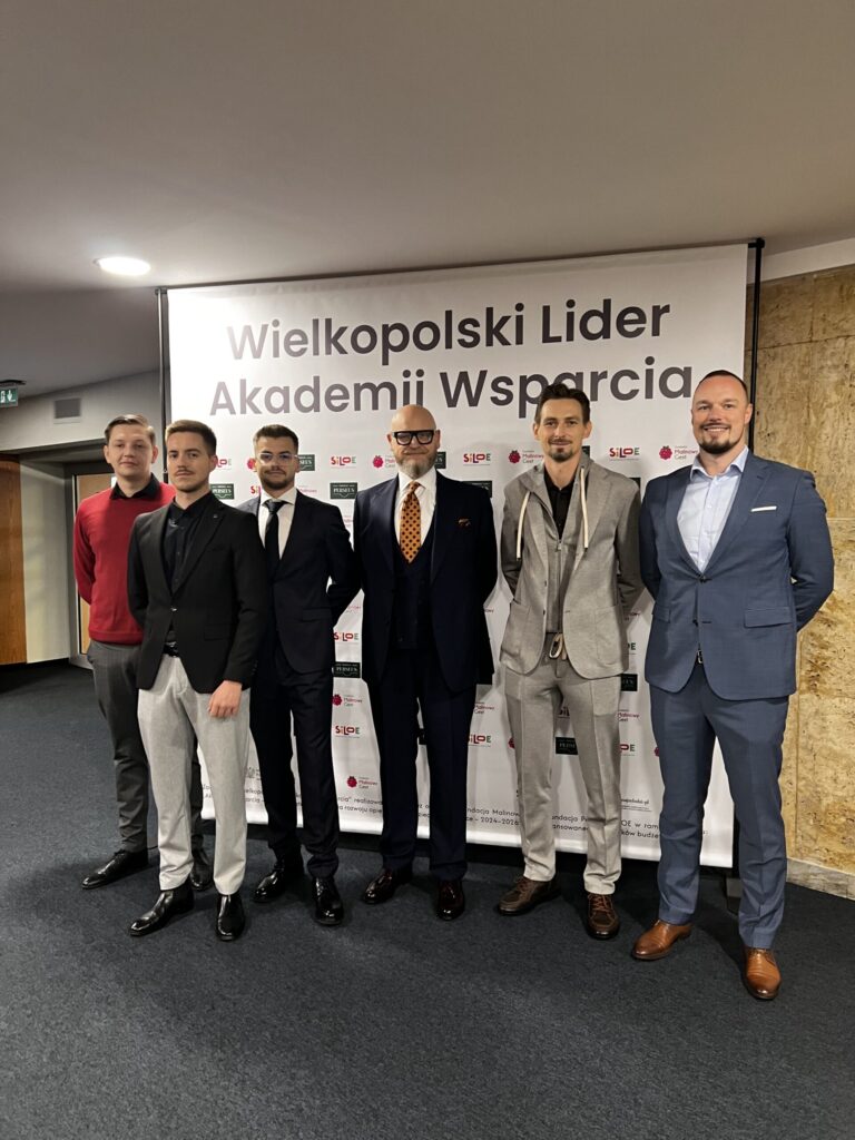 Część zespołu Fundacji Perseus